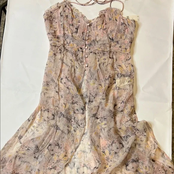 Floral Pink curtain top Dress - Picture 9 of 9